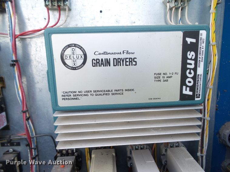 image for item DF0773 Delux DP9060 continuous flow grain dryer