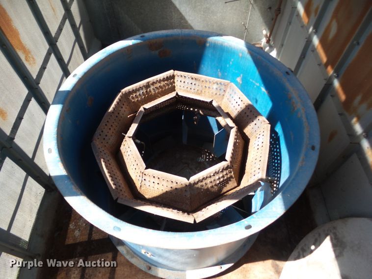 image for item DF0773 Delux DP9060 continuous flow grain dryer