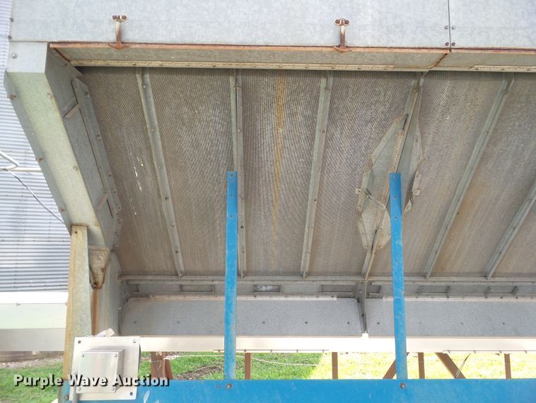 image for item DF0773 Delux DP9060 continuous flow grain dryer