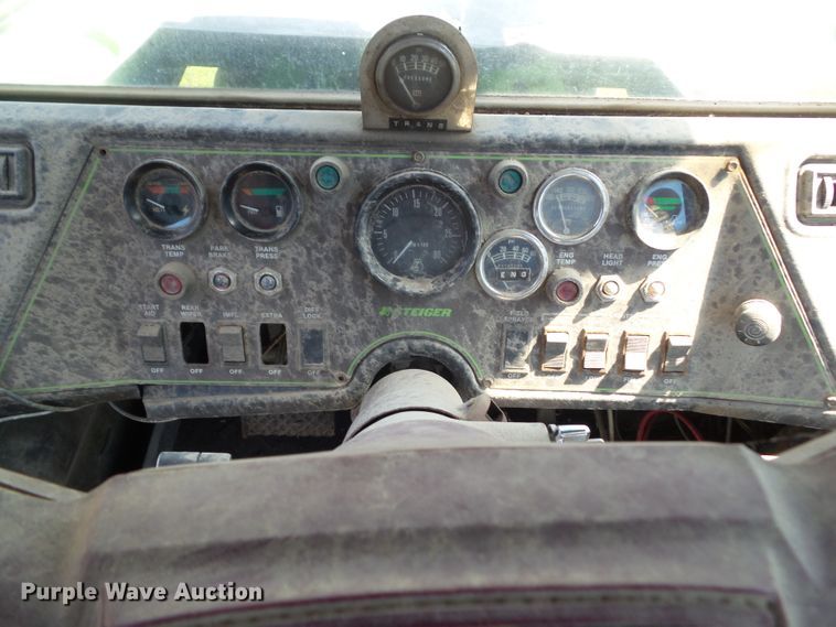 image for item DF0776 1979 Steiger Panther III ST310 4WD tractor