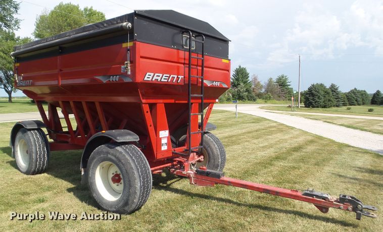 image for item DF0777 Brent GT-444 gravity wagon