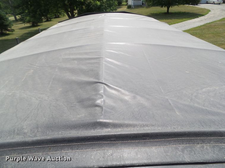 image for item DF0777 Brent GT-444 gravity wagon