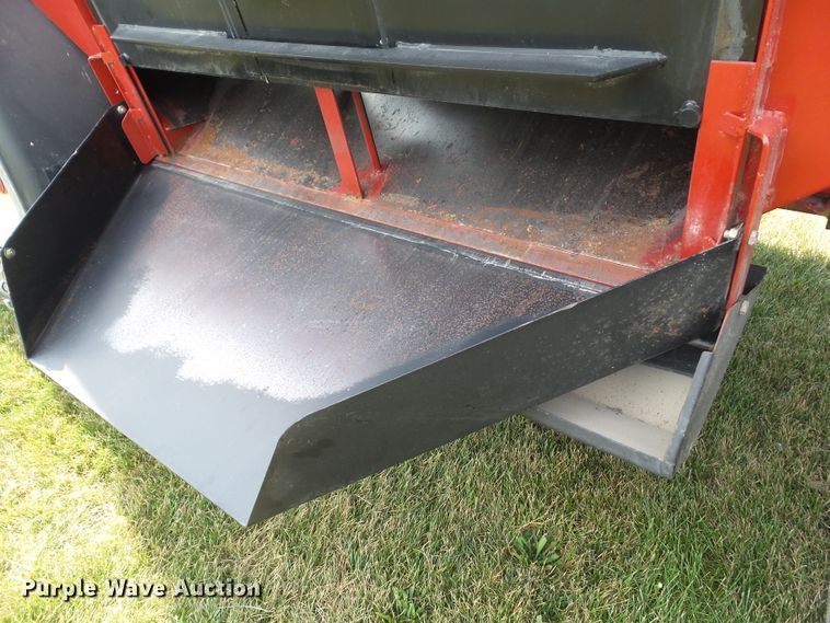 image for item DF0777 Brent GT-444 gravity wagon