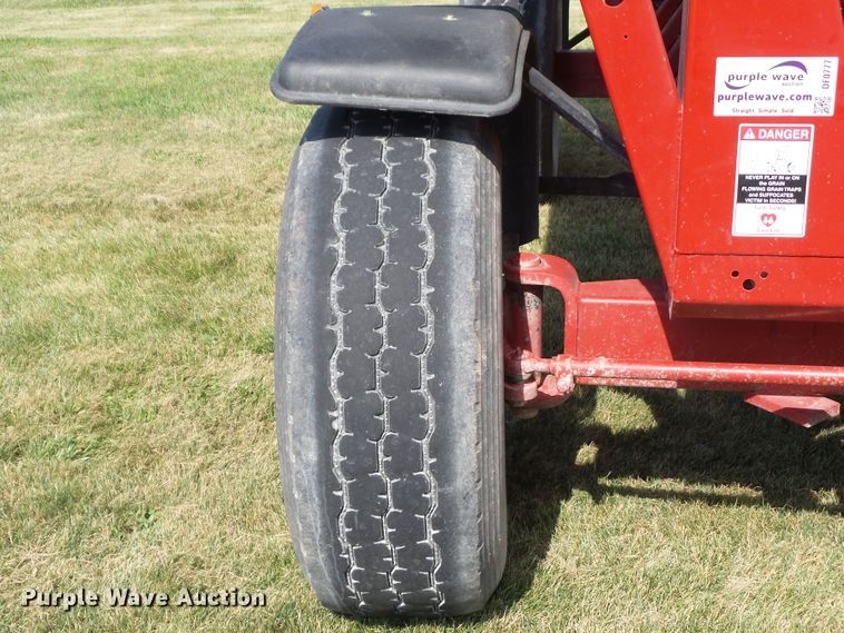 image for item DF0777 Brent GT-444 gravity wagon