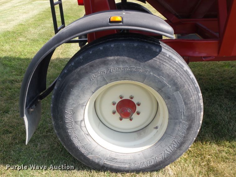 image for item DF0777 Brent GT-444 gravity wagon