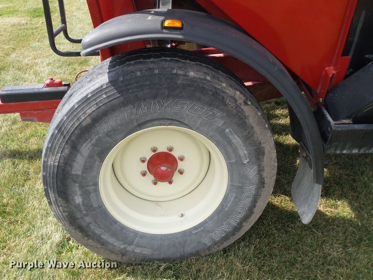 image for item DF0777 Brent GT-444 gravity wagon