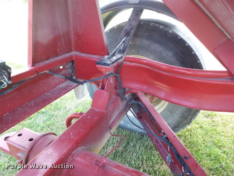 image for item DF0777 Brent GT-444 gravity wagon