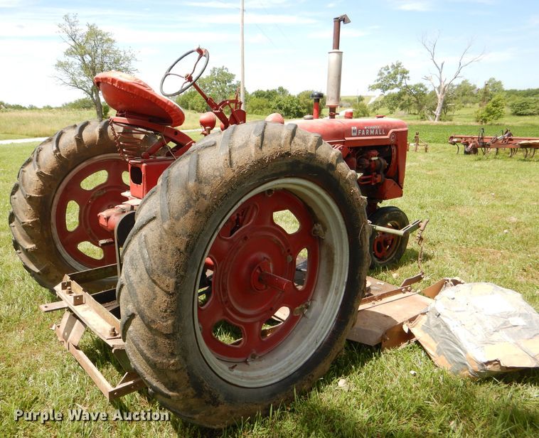 image for item DG4803 1948 International Farmall C tractor