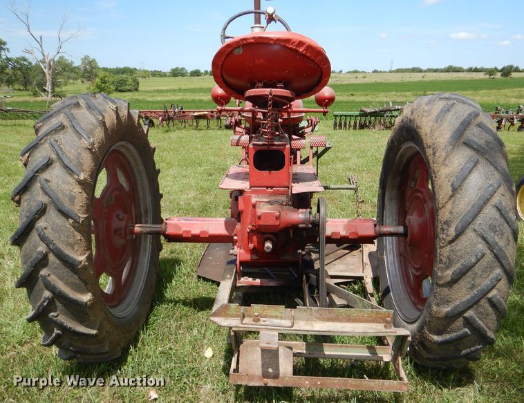 image for item DG4803 1948 International Farmall C tractor