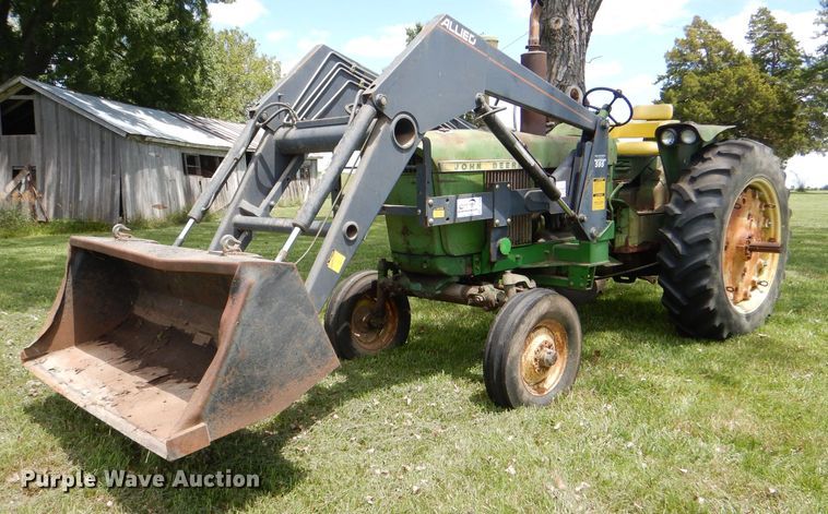 image for item DG4814 1964 John Deere 3020 tractor