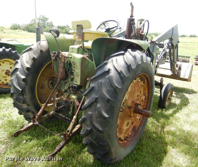image for item DG4814 1964 John Deere 3020 tractor