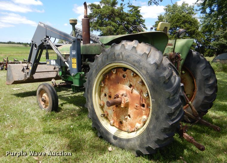 1964 John Deere 3020 tractor in Gridley, KS Item DG4814 sold Purple