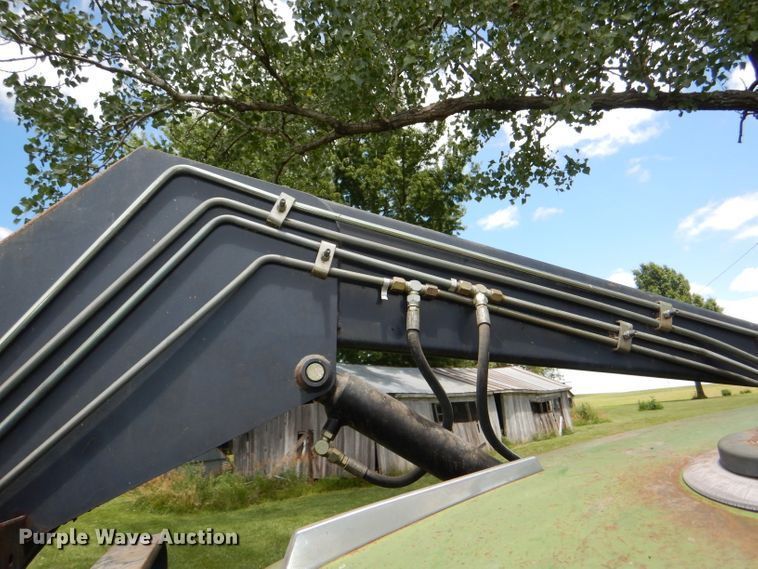 image for item DG4814 1964 John Deere 3020 tractor