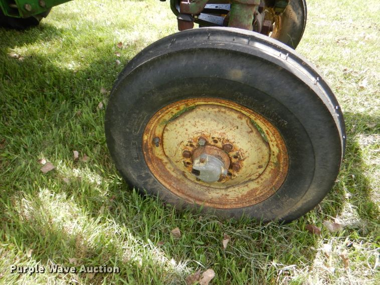 image for item DG4814 1964 John Deere 3020 tractor