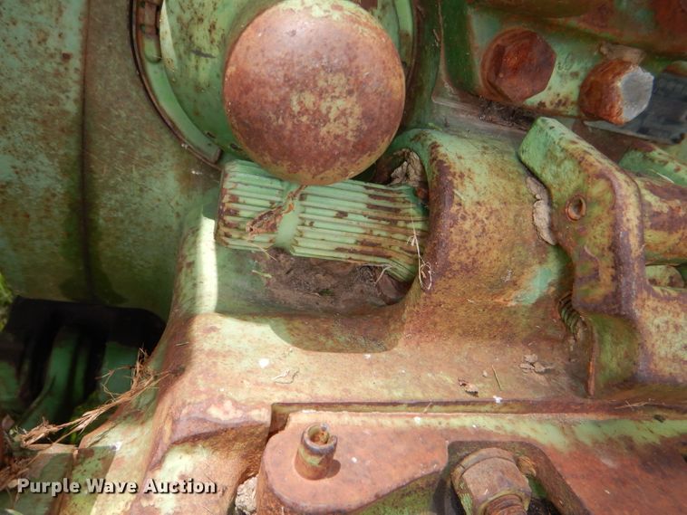 image for item DG4814 1964 John Deere 3020 tractor