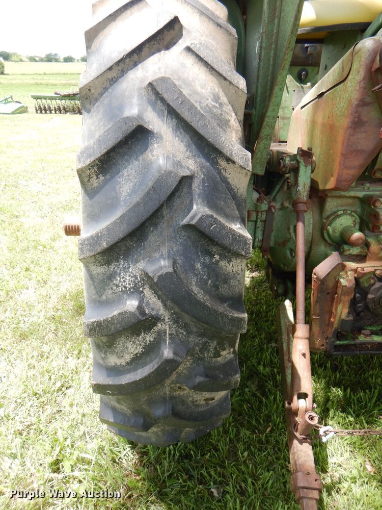 image for item DG4814 1964 John Deere 3020 tractor