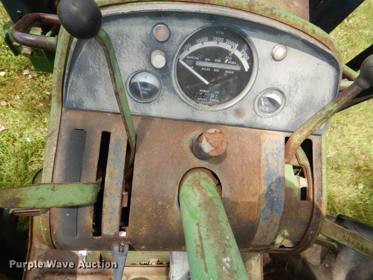 image for item DG4814 1964 John Deere 3020 tractor