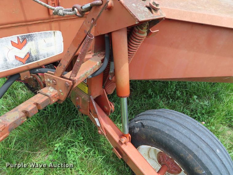 image for item DH0290 OMC 229 windrower