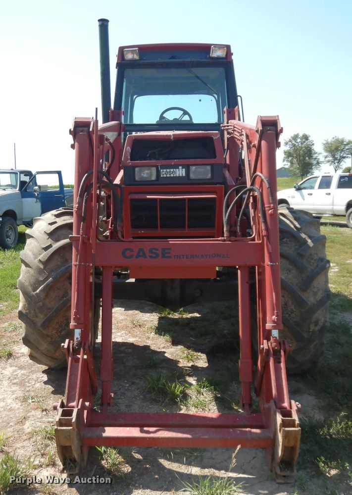 image for item DH0296 1987 Case IH 1896 MFWD tractor