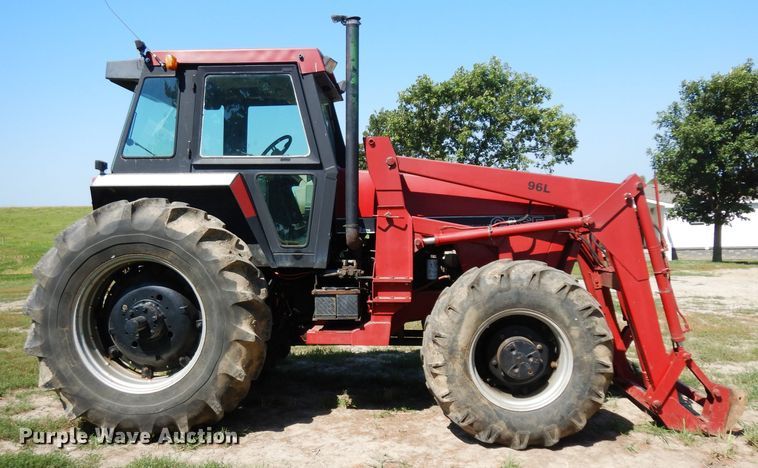 image for item DH0296 1987 Case IH 1896 MFWD tractor