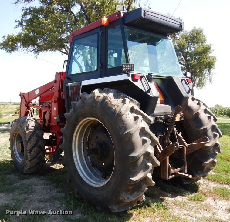 image for item DH0296 1987 Case IH 1896 MFWD tractor