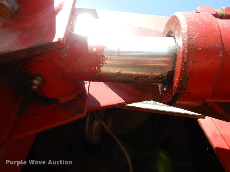 image for item DH0296 1987 Case IH 1896 MFWD tractor