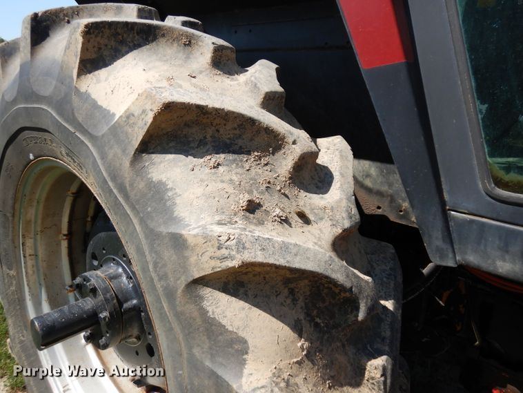 image for item DH0296 1987 Case IH 1896 MFWD tractor