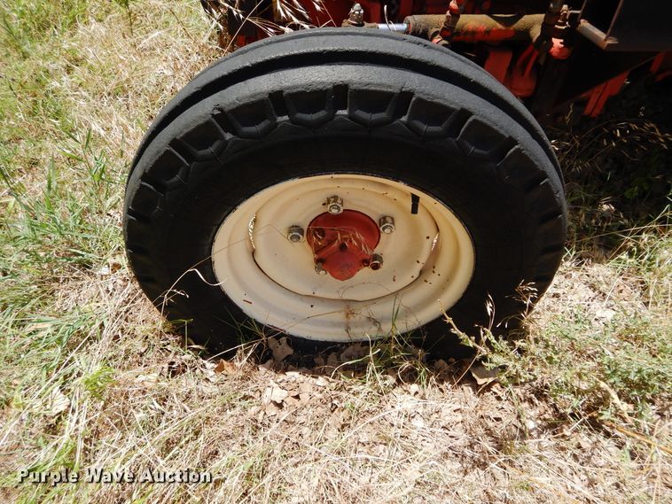 image for item DH3502 Belarus 300 tractor