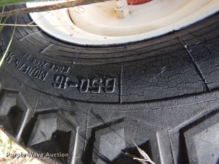 image for item DH3502 Belarus 300 tractor