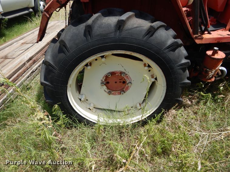 image for item DH3502 Belarus 300 tractor