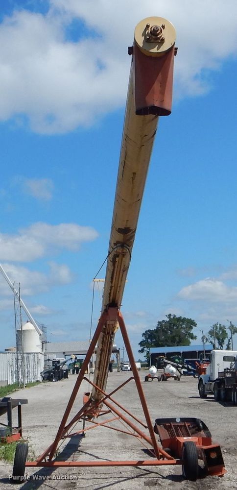 image for item DH6000 Westfield MK-100 auger