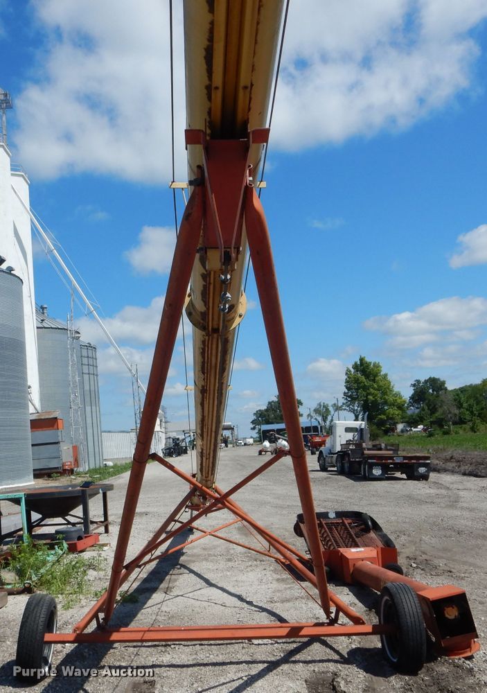 image for item DH6000 Westfield MK-100 auger