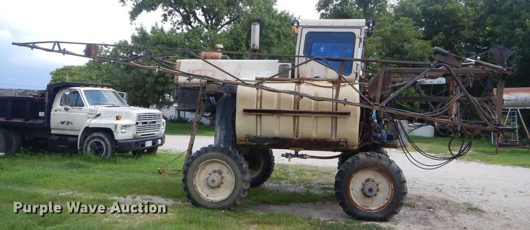 image for item ED9462 Hagie 8250 sprayer