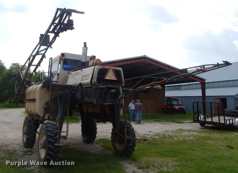 image for item ED9462 Hagie 8250 sprayer