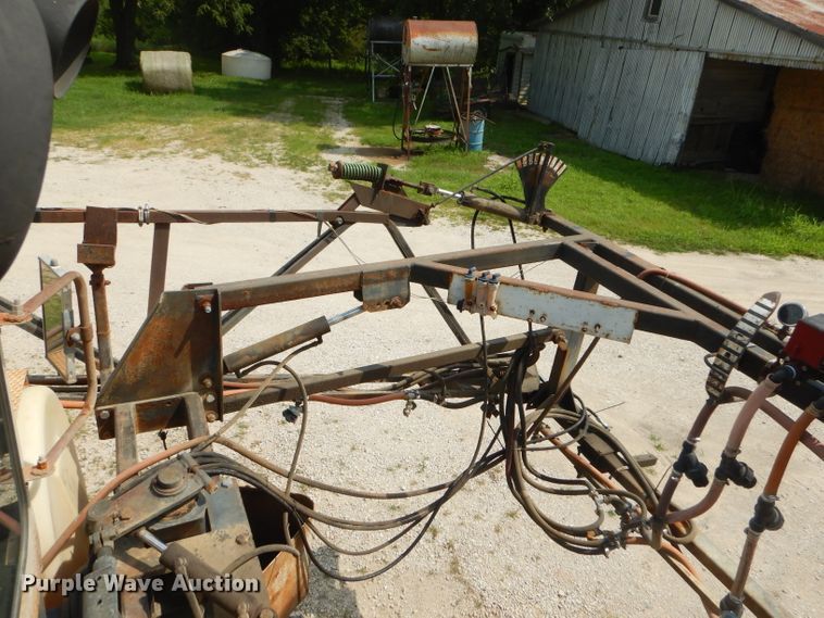 image for item ED9462 Hagie 8250 sprayer