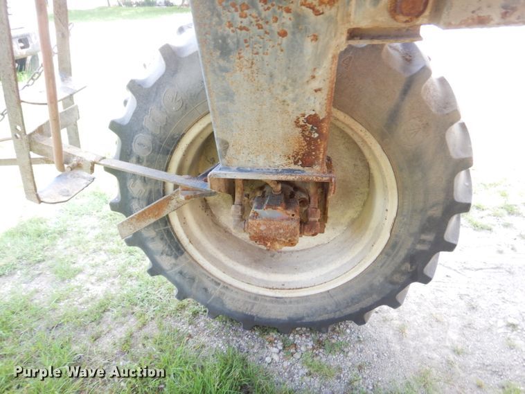 image for item ED9462 Hagie 8250 sprayer