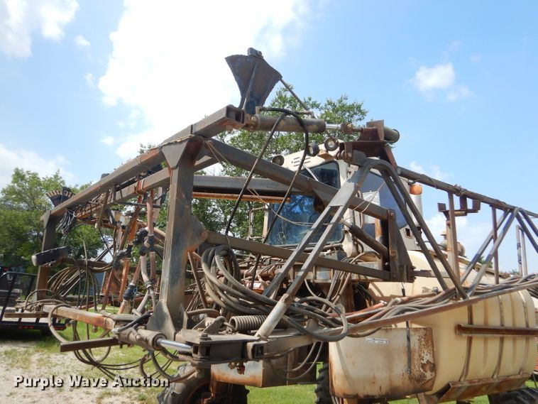 image for item ED9462 Hagie 8250 sprayer