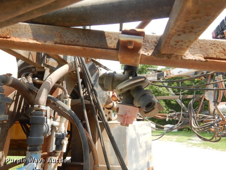 image for item ED9462 Hagie 8250 sprayer