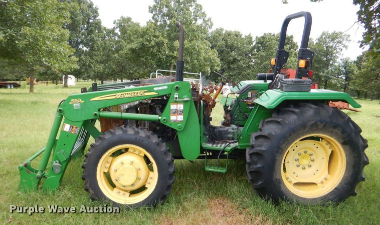image for item ED9467 2011 John Deere 5065E tractor