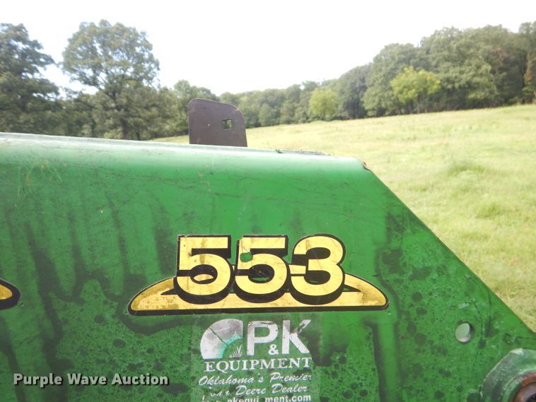 image for item ED9467 2011 John Deere 5065E tractor