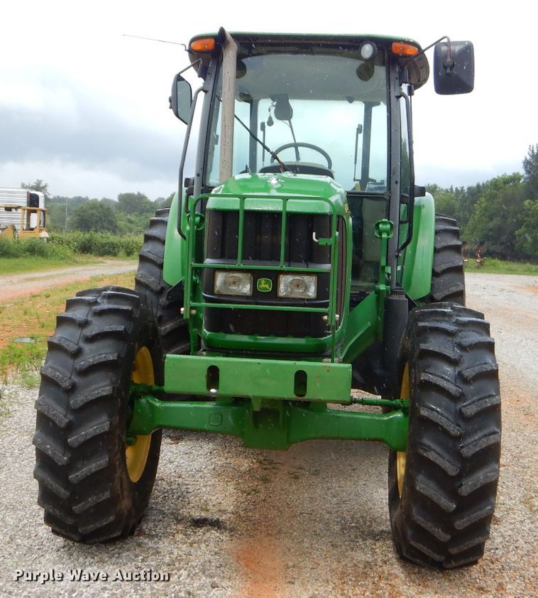 image for item ED9472 2010 John Deere 6130D MFWD tractor