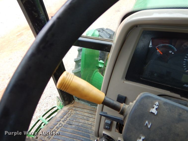 image for item ED9472 2010 John Deere 6130D MFWD tractor