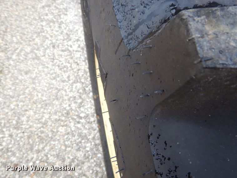 image for item ED9472 2010 John Deere 6130D MFWD tractor