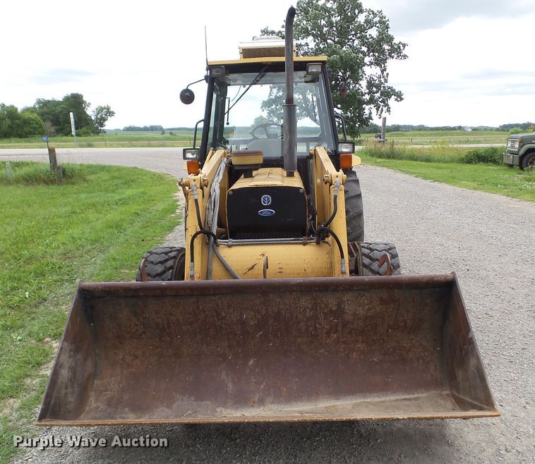 image for item EM9780 1997 Ford 545A MFWD tractor