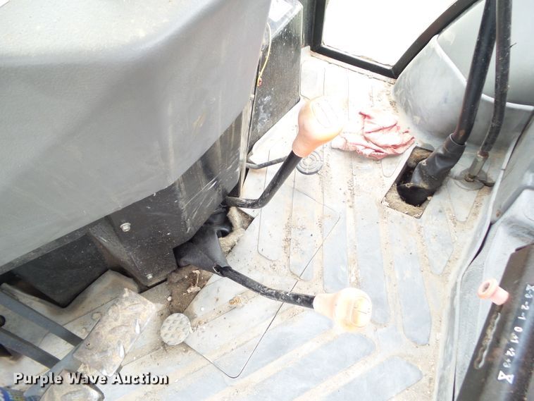 image for item EM9780 1997 Ford 545A MFWD tractor