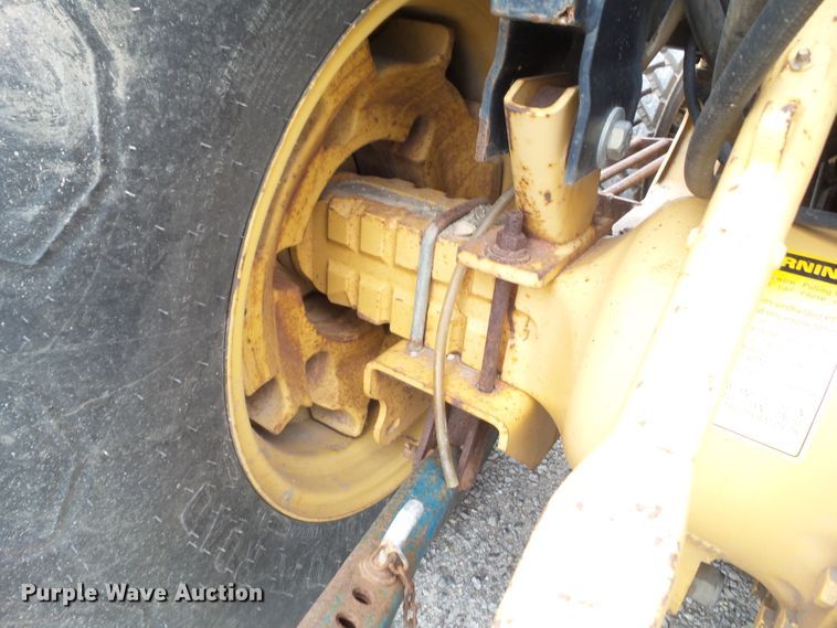 image for item EM9780 1997 Ford 545A MFWD tractor