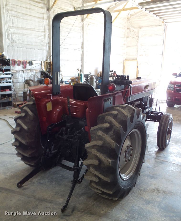 image for item EM9781 1989 Case IH 385 tractor