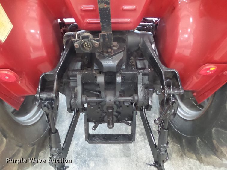 image for item EM9781 1989 Case IH 385 tractor