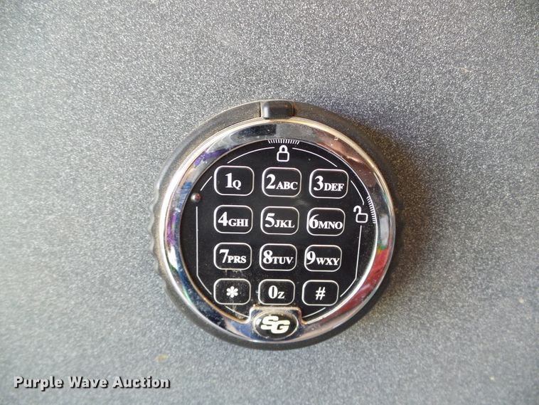 image for item EQ9108 John Deere gun safe