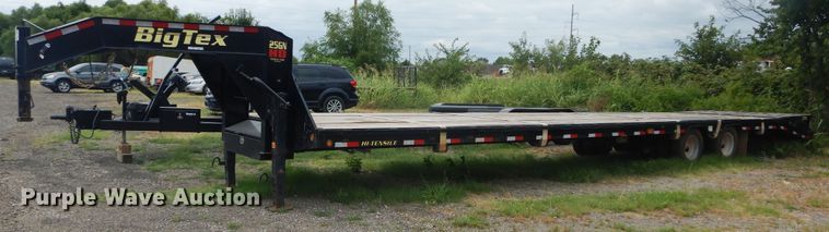 image for item FI9940 2018 Big Tex 25GN equipment trailer